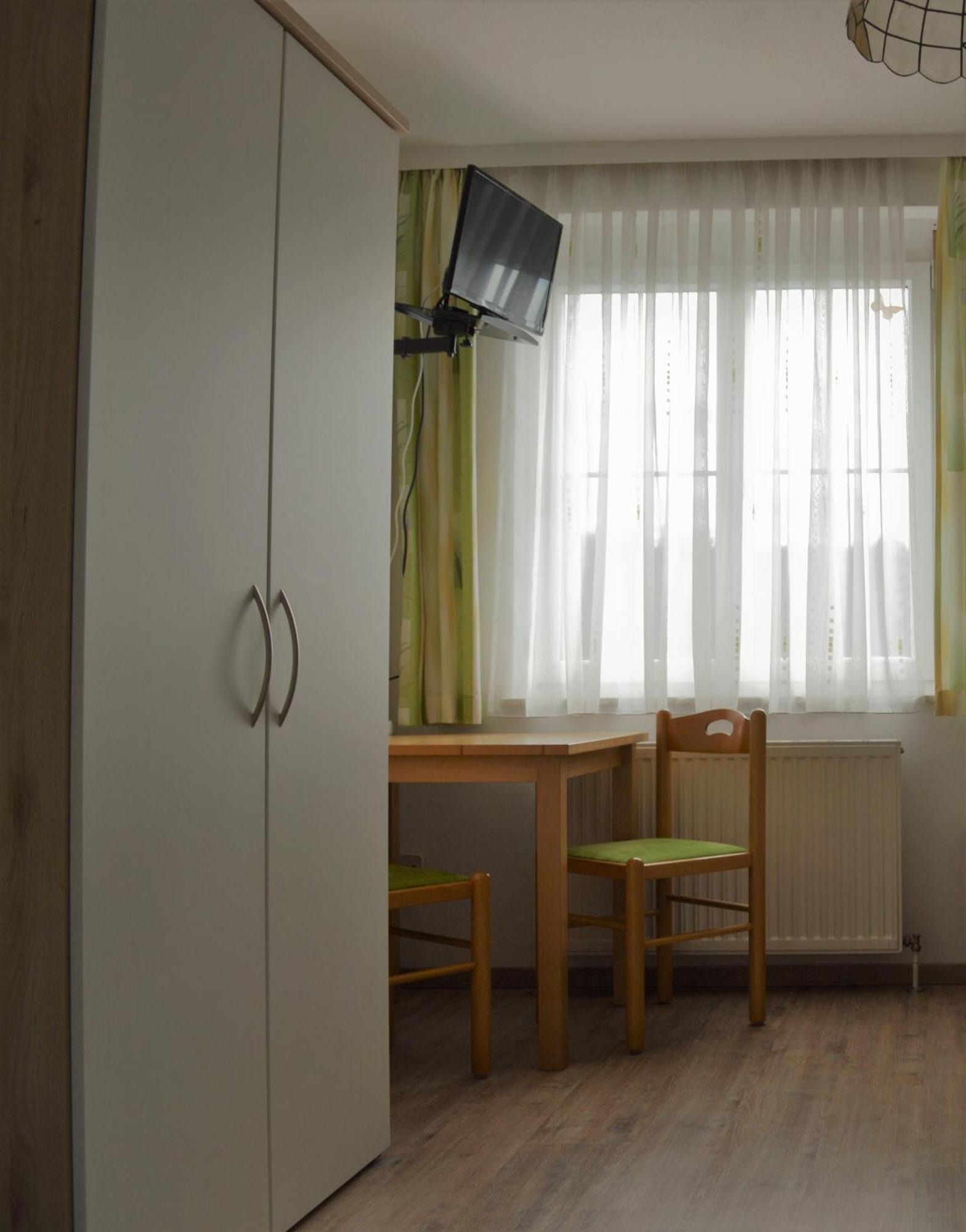 Frühstückspension Sterr Strebersdorf Exterior foto