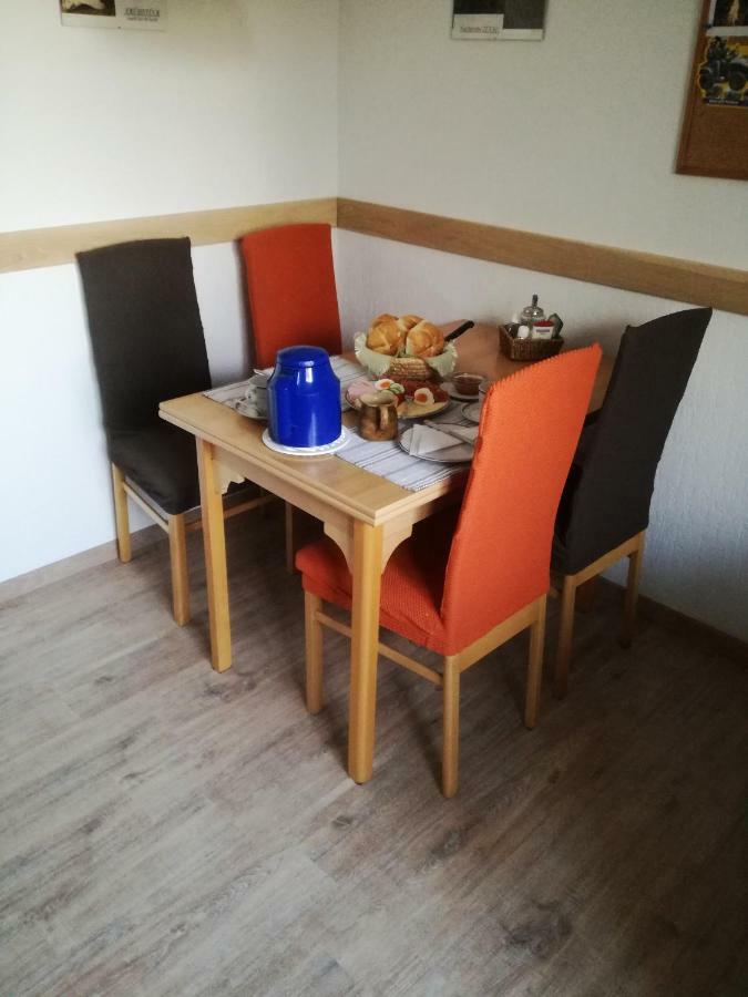 Frühstückspension Sterr Strebersdorf Exterior foto